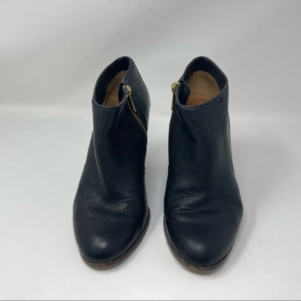 Coach 4” Block Heel Bootie Black Leather Boots bootie Size 7 Hattie wear on heel_2